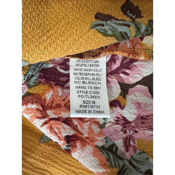 Umgee floral top - Picture 8 of 8